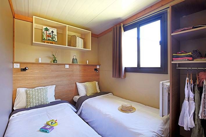 Le Chalet Laurier | 3 chambres – 6 personnes Chalet 3 chambres | Camping Les Lavandes - Darbres
