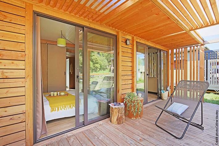 Le Chalet Laurier | 3 chambres – 6 personnes Chalet 3 chambres | Camping Les Lavandes - Darbres