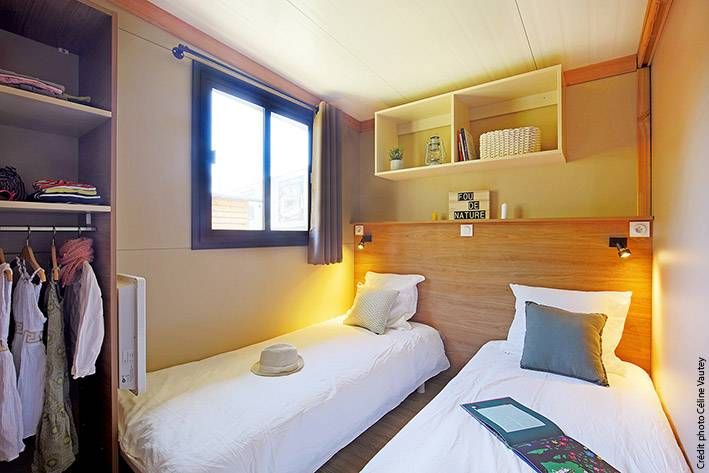 Le Chalet Laurier | 3 chambres – 6 personnes Chalet 3 chambres | Camping Les Lavandes - Darbres