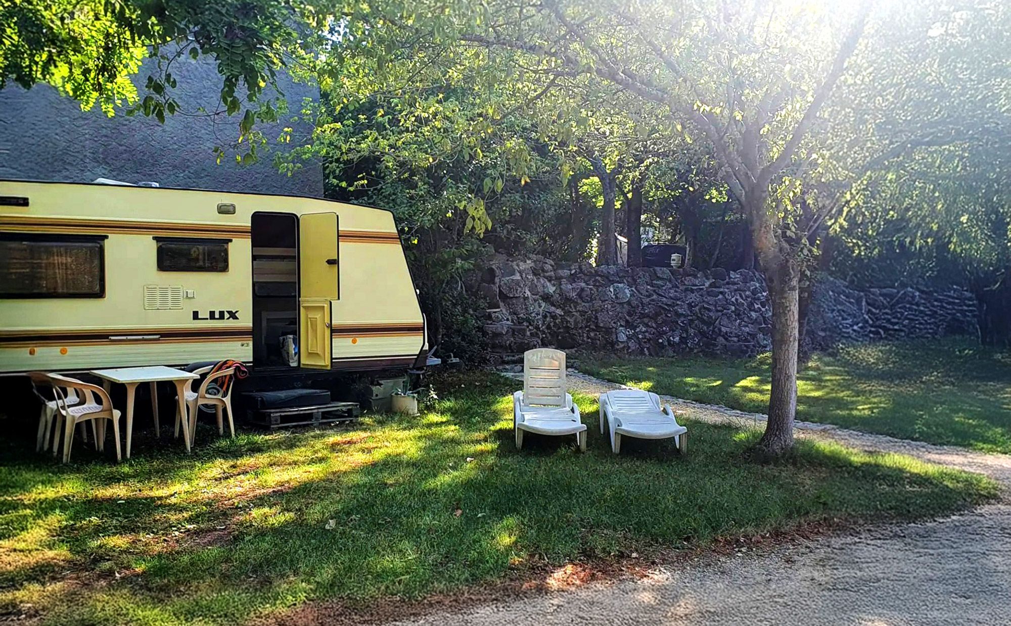 Location Caravane Camping Ardèche | Les Lavandes - Darbres