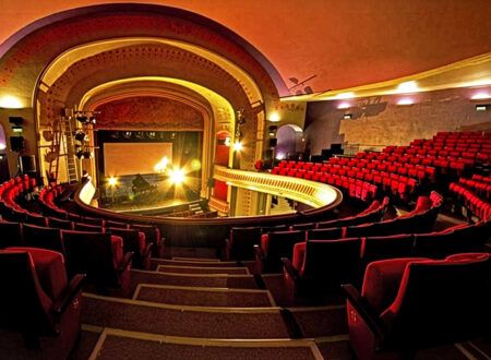 Le théâtre du Casino de Vals les Bains Le théâtre du Casino de Vals les Bains