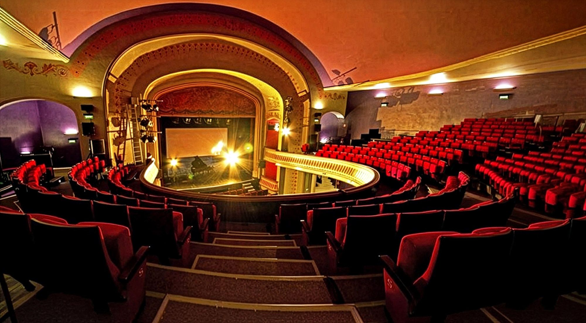 Le théâtre du Casino de Vals les Bains